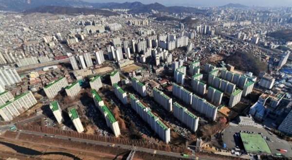 서울 강북 대어로 꼽히는 성산시영아파트가 D등급을 받아 재건축 안전진단을 조건부로 통과했다. (사진=네이버지도)