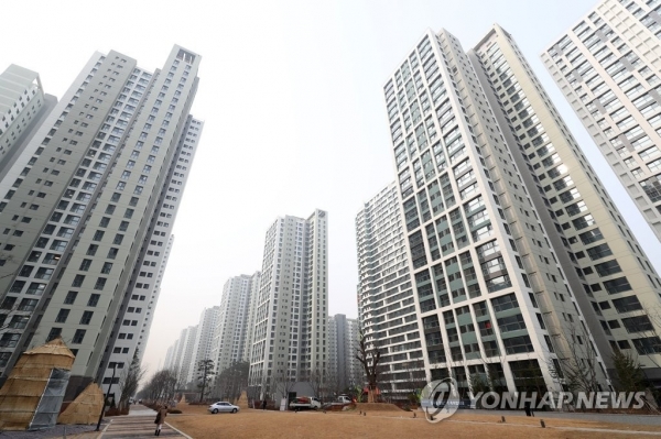 지난달 서울 아파트는 총 1889건이 거래됐으며, 이 중 40대의 매입비중이 28.4%로 가장 많은 비중을 차지하는 것으로 나타났다. (사진=연합뉴스)