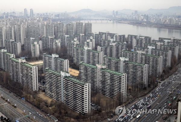 6월 첫째 주 서울 주간 아파트값 변동률은 –0.02%를 기록했다. (사진=연합뉴스)